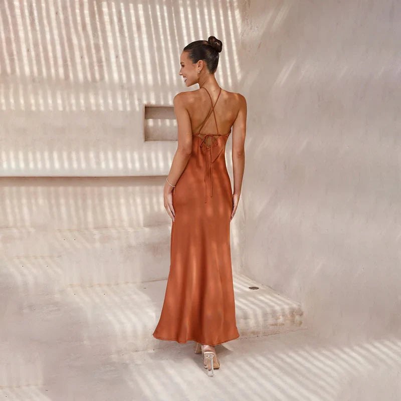 Solid Color Slim Fit Backless Halter Tight Dress